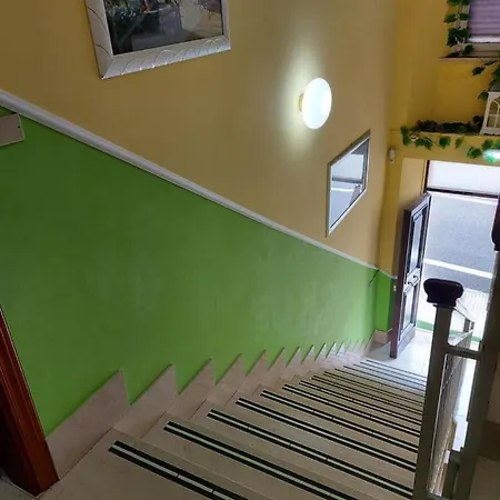Domus Pacis Santa Chiara Casa Per Ferie Hotell