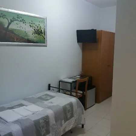 Hotell Domus Pacis Santa Chiara Casa Per Ferie