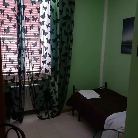 Domus Pacis Santa Chiara Casa Per Ferie Hotell