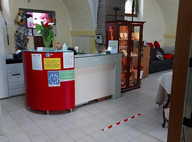 Domus Pacis Santa Chiara Casa Per Ferie Отель