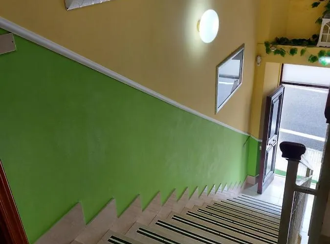 Domus Pacis Santa Chiara Casa Per Ferie Отель