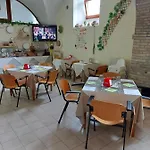Domus Pacis Santa Chiara Casa Per Ferie