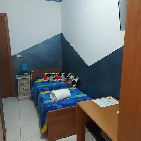 Domus Pacis Santa Chiara Casa Per Ferie 3*