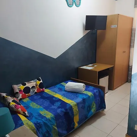 Domus Pacis Santa Chiara Casa Per Ferie 3*