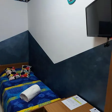 Domus Pacis Santa Chiara Casa Per Ferie 酒店 洛雷托