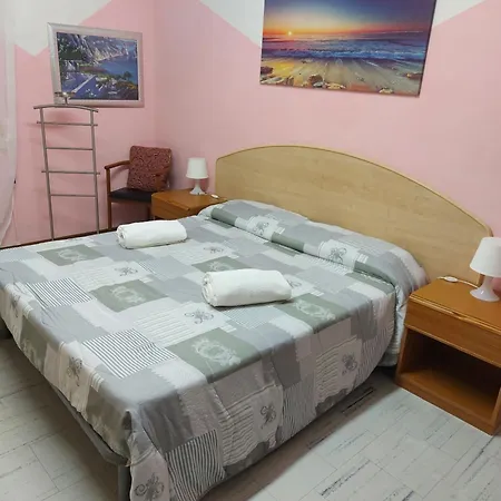 Domus Pacis Santa Chiara Casa Per Ferie Szálloda