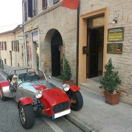 Domus Pacis Santa Chiara Casa Per Ferie Otel Loreto