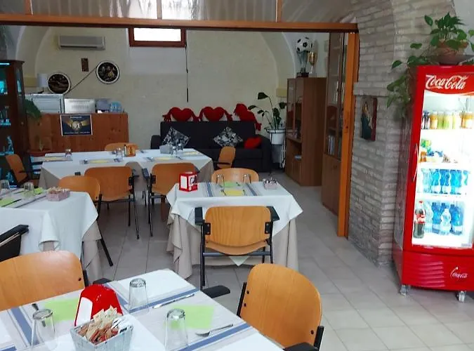 Domus Pacis Santa Chiara Casa Per Ferie 3*